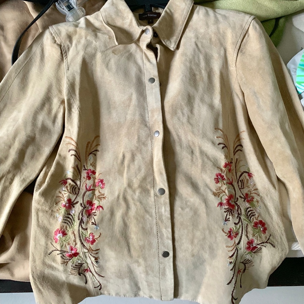 New Frontier 100% Leather Beige Shirt
